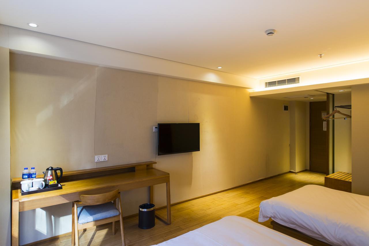 Ji Hotel Shanghai Hongqiao Airport Huqingping Highway Екстериор снимка
