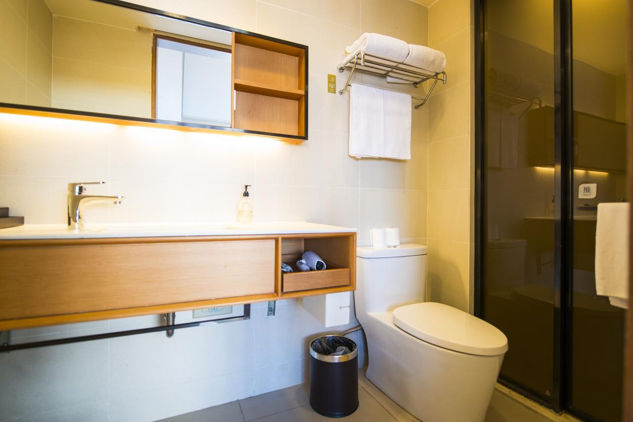 Ji Hotel Shanghai Hongqiao Airport Huqingping Highway Екстериор снимка
