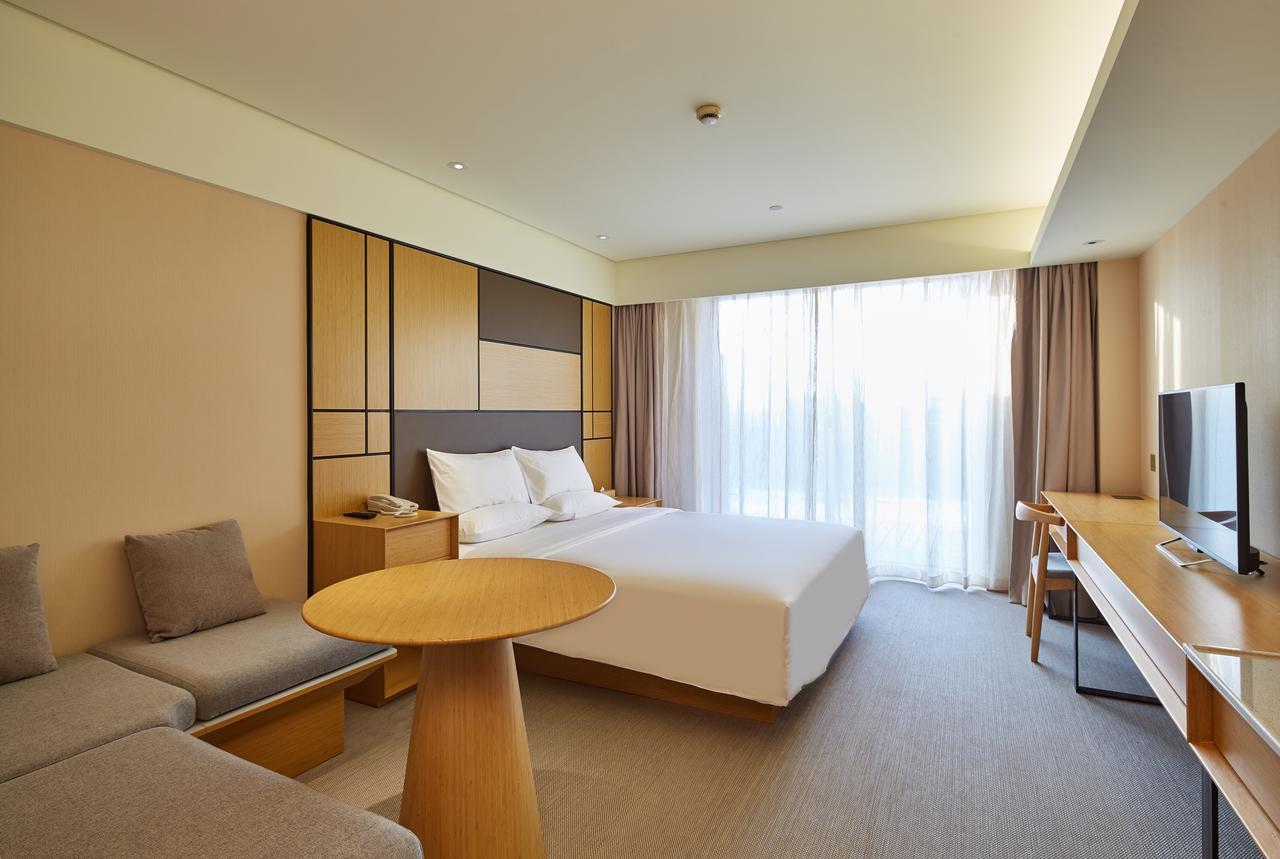 Ji Hotel Shanghai Hongqiao Airport Huqingping Highway Екстериор снимка