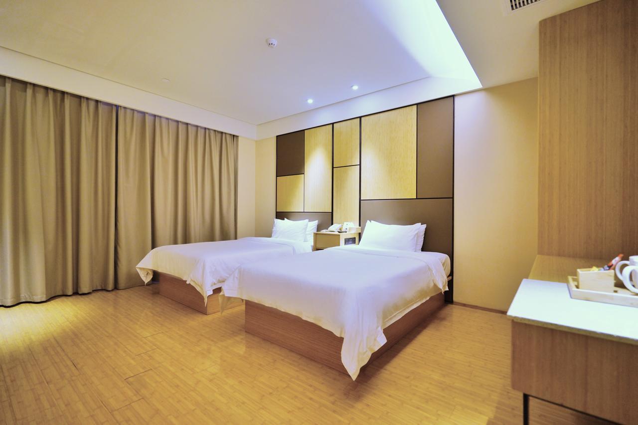 Ji Hotel Shanghai Hongqiao Airport Huqingping Highway Екстериор снимка